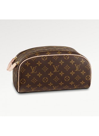 Louis Vuitton Extra Large Wash Bag  M47528